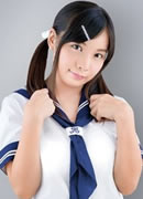 月本愛