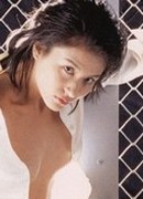松本まりな