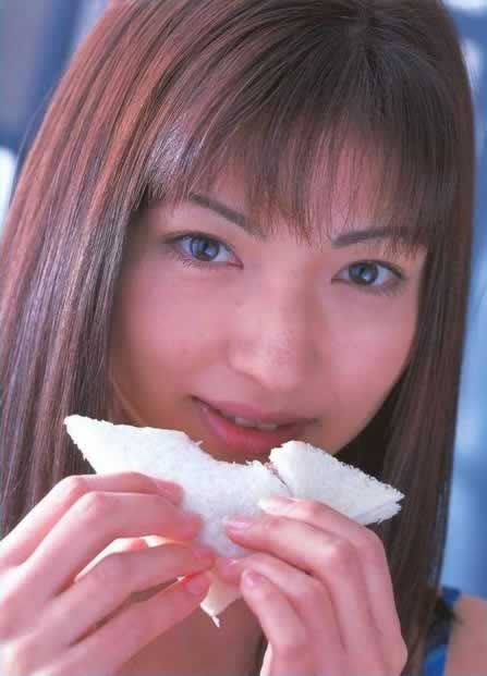 朝比奈菜々子