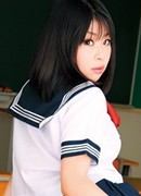 日南りょう