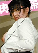 吉根ゆりあ