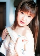 成宮カナ