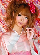 天宮まりる