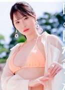 椎名ゆな