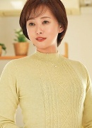増岡しのぶ