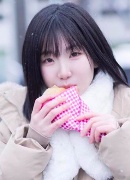 黒澤ななみ