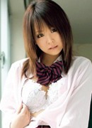 美泉咲