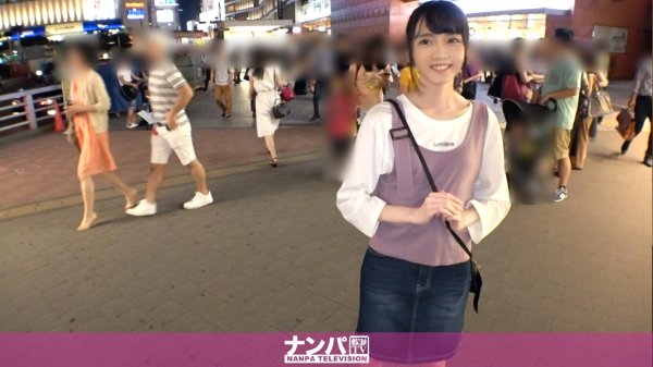 マジ軟派、初撮。 1395 駅前で声を掛けた色白美少女、セックス交渉すると断固拒否のガード固め女子だったので半ば強引に体に触れてみるとすぐに感じ始めて陥落ww美脚をビクビク震わせてうっとり顔で何度も絶頂する敏感女子に大変身! MGS