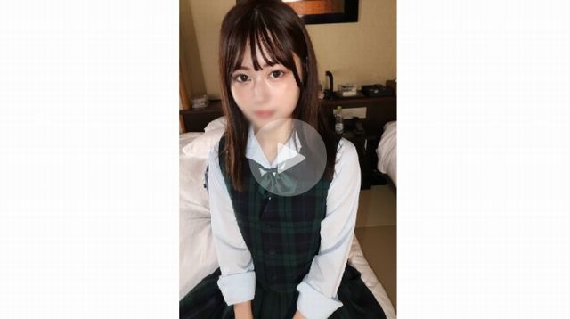 無修正＜潮吹き！帰国子女＞純真無垢な坂道系清楚の激かわマンコに大量中出し❤ - 素人