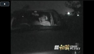 [性欲満タン車内熱カップル　4(2023-11-09)]