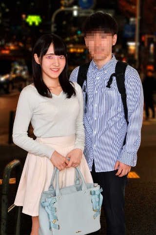 [終電を逃した男女の友達はラブホテルで2人っきりになったら1発10万円の連続射精セックスに挑戦してしまうのか！？ 7 彼氏がいてもラブホテルのエッチな雰囲気に呑まれた女子大生オマ○コが男友達のフル勃起チ○ポを生挿入で人生初の中出しセックス！！ ももか]