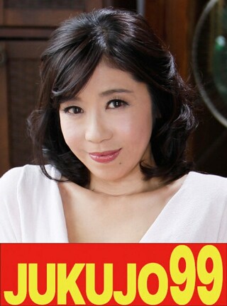 [[Sexual life of a 40-year-old wife] Momoko Kikuichi, a wife who enjoys having her husband play twice]