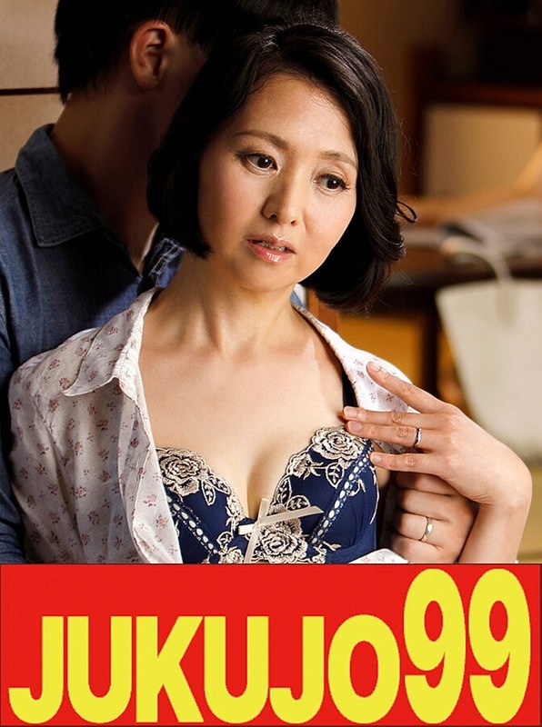 [Small breasts in her 50s] Mitsuyo Ikuno, the mother who cuckolded her daughter-in-law, mother-in-law is better.