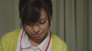 [【危険ダークウェブ】ディープSNSでバズっている某大学病院に勤める人妻さんをのぞき見してみた。合言葉一つで深夜の病棟を裏風俗のピンク部屋に変える人妻さん]