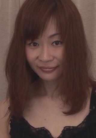 [勇気を出して応募したけど緊張で震える熟女さん！緊張をほぐしてあげる為に乳首やアソコを舐めたら気分上々！中出しセックス！]