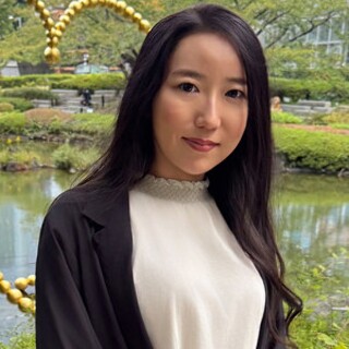 [汐里さん - 素人アダルト動画]