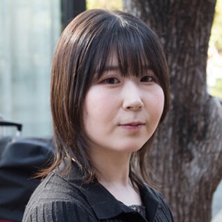 [Kaoruko-san - 业余成人视频]